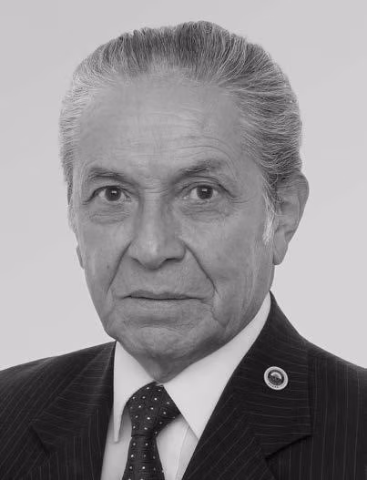 016-Julio Enrique Peña