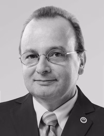 023-Jorge Mario Correa