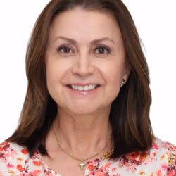 16. Alexandra Chaves Vega