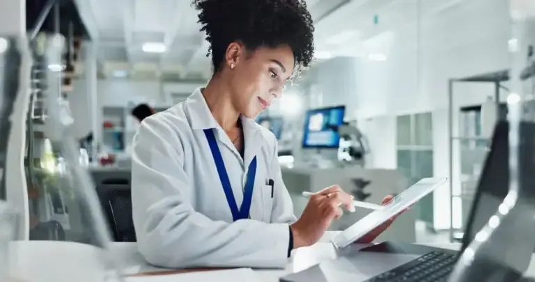 Asesor de Investigación