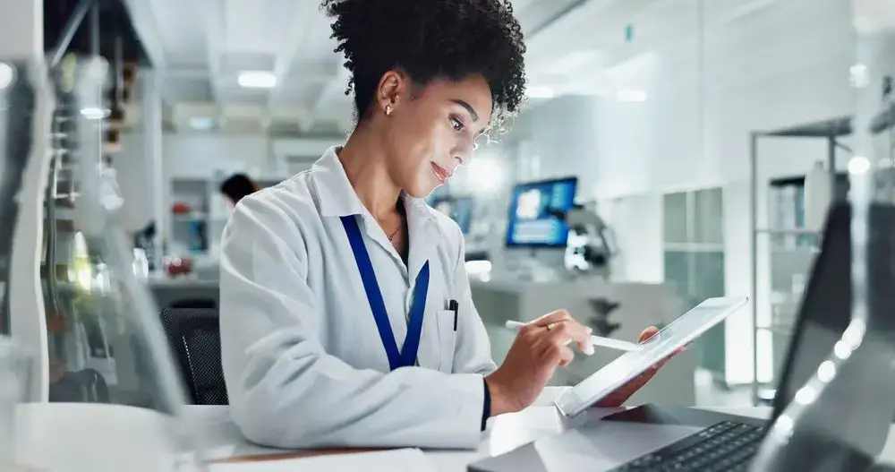 Asesor de investigacion S.C.A.R.E1 Asesor de Investigación