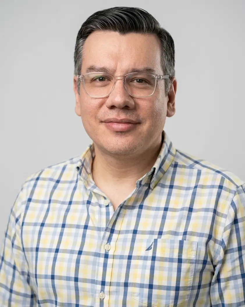 Dr. Marlón Fernando Cañón