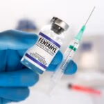 Professional,With,Vial,And,Injection,Of,Dose,Of,Fentanyl,Citrate