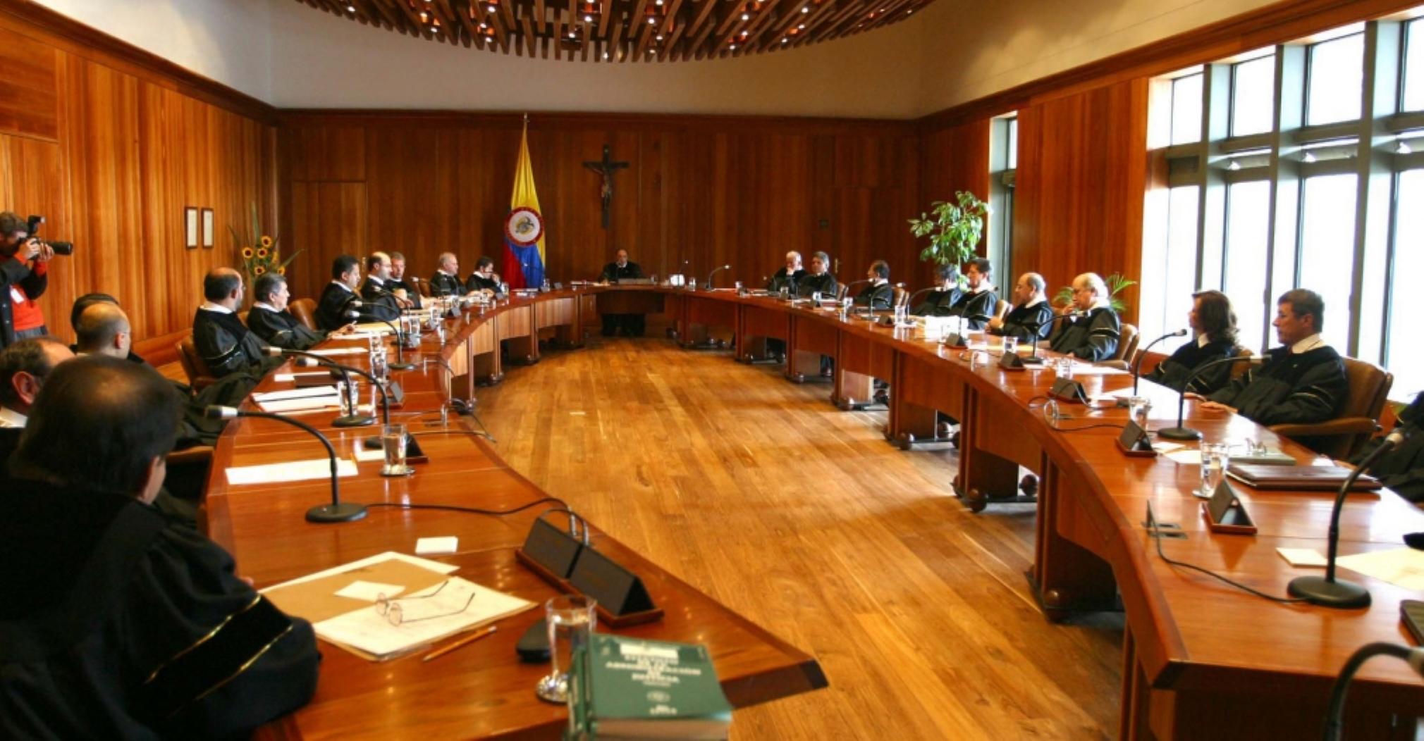 Gremios y pacientes hacen llamado al cumplimiento de las órdenes de la Corte Constitucional para la sostenibilidad del sistema de salud