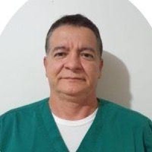 Dr.-Fernando-Montoya.jpg
