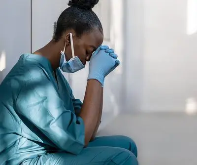 sin salarios, desprotegidos